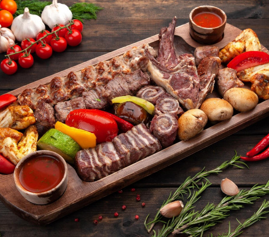 Шашлык ассорти (на 6 человек)